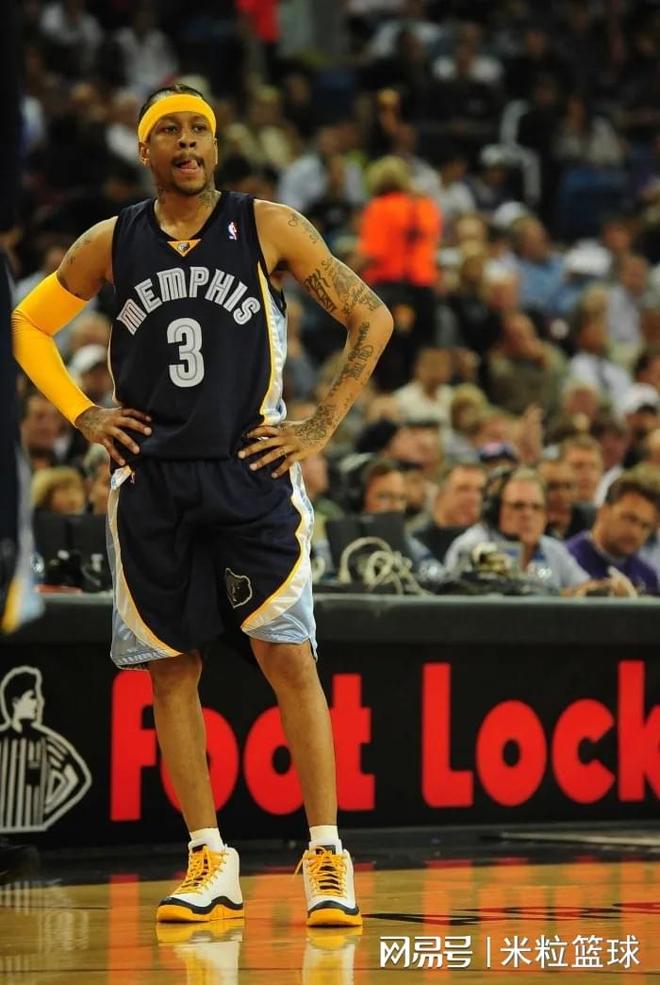 马德兴：足协上报3位外教候选；高层认为可借鉴男篮考虑土帅（马德兴：足协递交三名外籍主帅人选 高层建议借鉴男篮考虑本土教练）