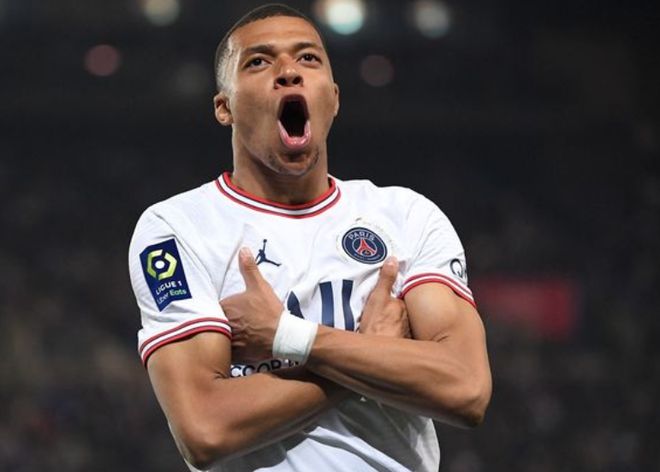 意媒：佩莱格里尼在训练中疑似肌肉受伤，若确诊将伤缺数周（意媒：佩莱格里尼训练时疑似肌肉受伤，确诊或将缺阵数周）