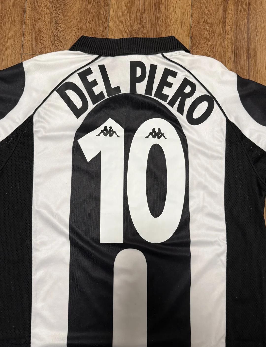 很多人问我如何评价梅西夺冠，评价什么？哪怕你再不...