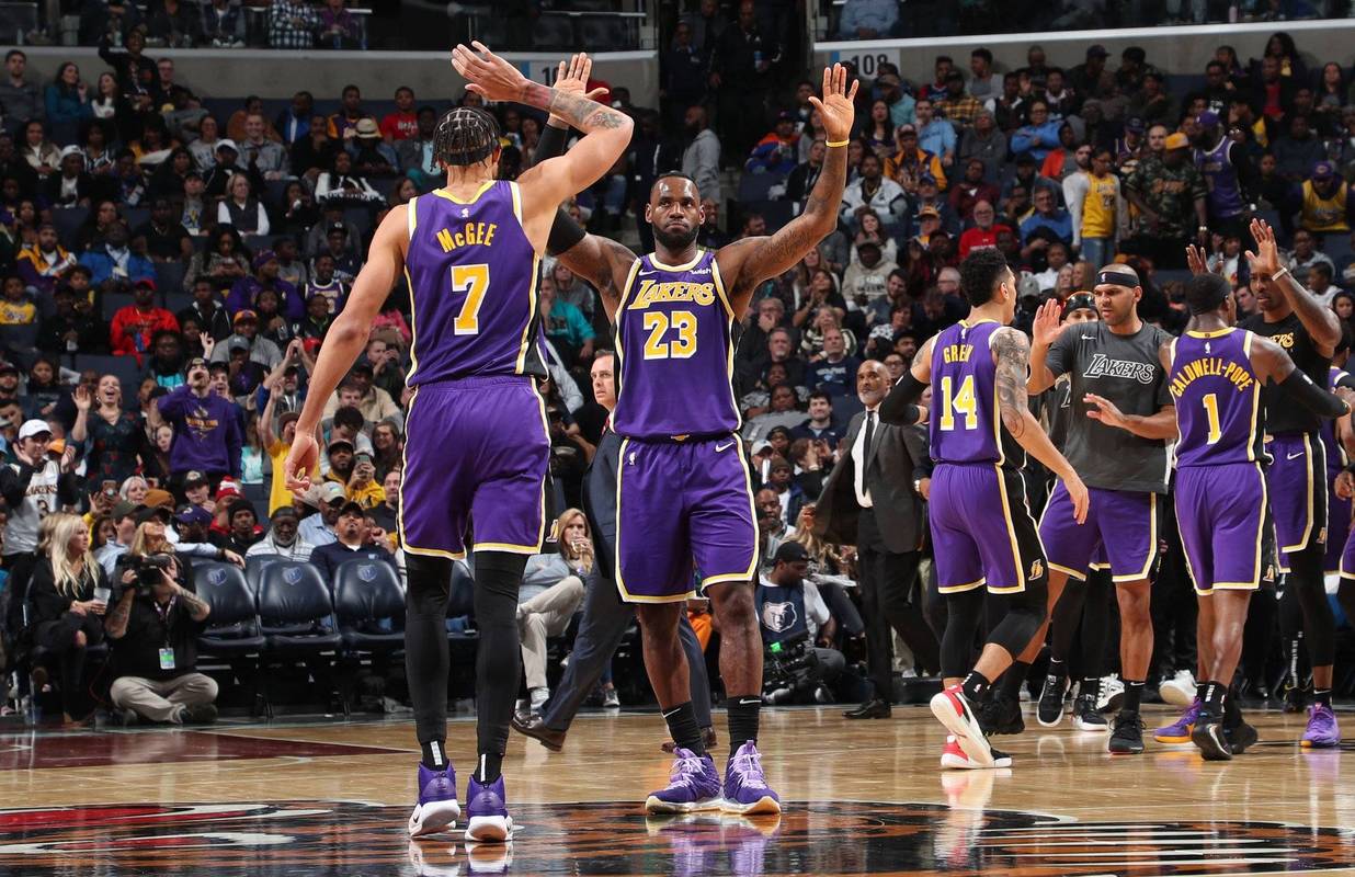 早报：曼联1-1西汉姆，米兰0-1拉齐奥意杯出局（早报：曼联1-1战平西汉姆，米兰意杯0-1不敌拉齐奥出局）