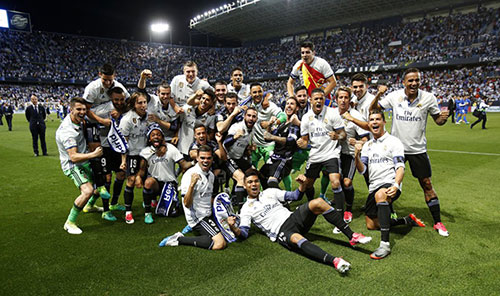 西班牙和乌拉圭迎来世界杯第三次交手，此前两次均战成平局（西班牙乌拉圭世界杯第三次相遇，此前两战皆平）