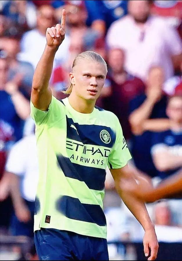 斯基拉：那不勒斯派球探考察诺顿-库菲，阿森纳有转会分成（斯基拉：那不勒斯考察诺顿-库菲，阿森纳享有二次转会分成）